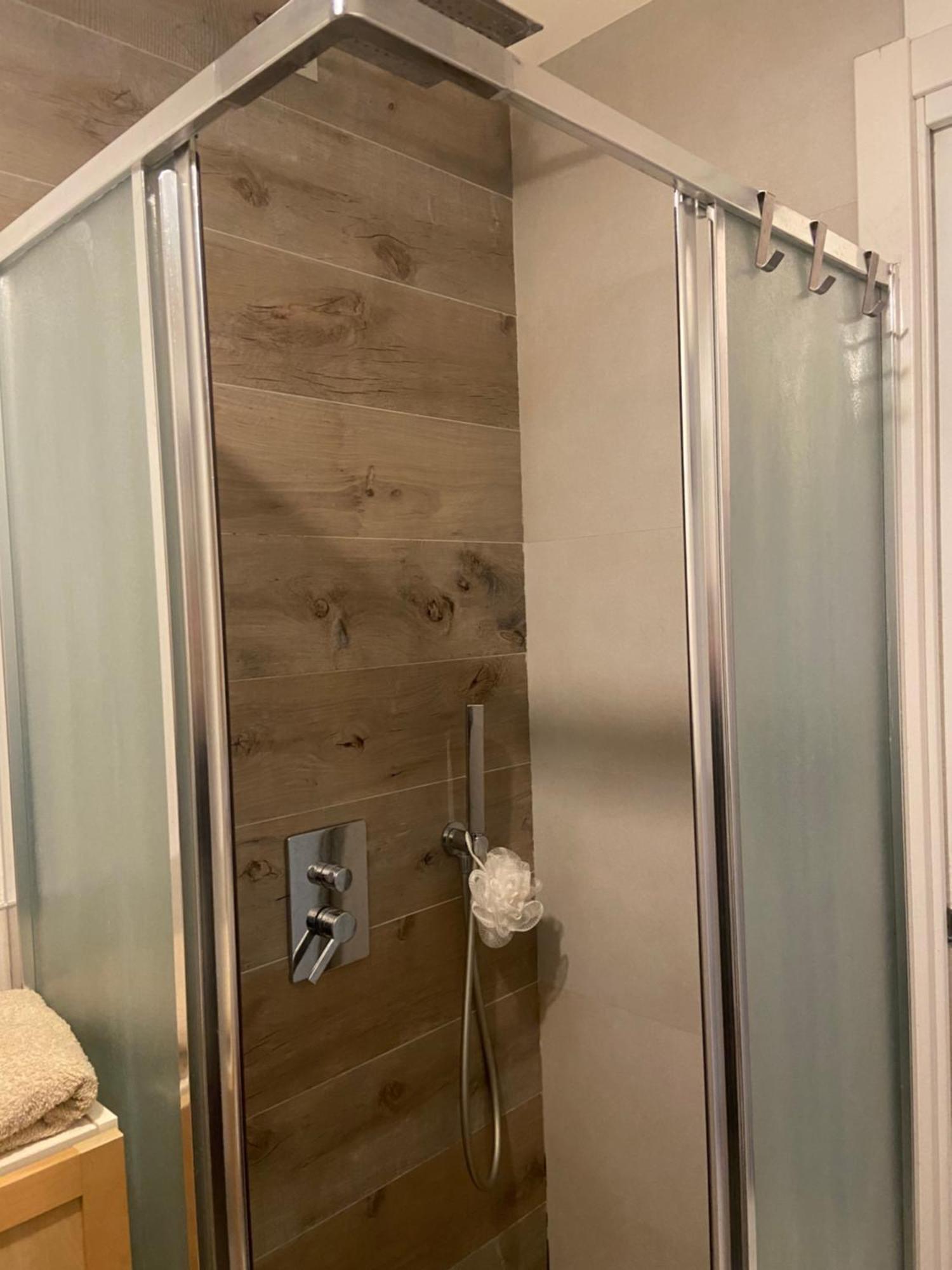 Onlyroomsرو المظهر الخارجي الصورة